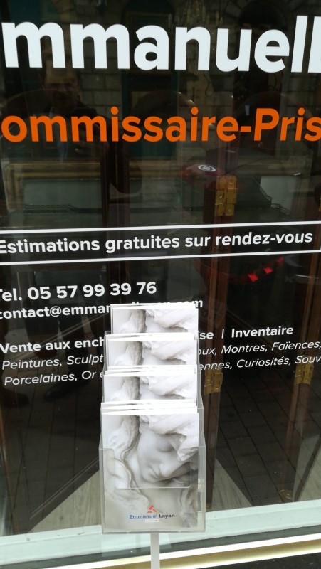 nouvelle vente de brocante chez hôtel des ventes de