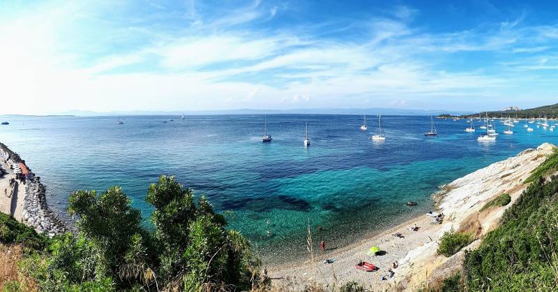 Visitez l'Île de Porquerolles en bateau avec les bateliers de la Côte d’Azur