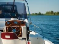 Obtenir sa Certification Radio VHF pour prendre le large en sécurité Bormes les Mimosas Ecole Barone